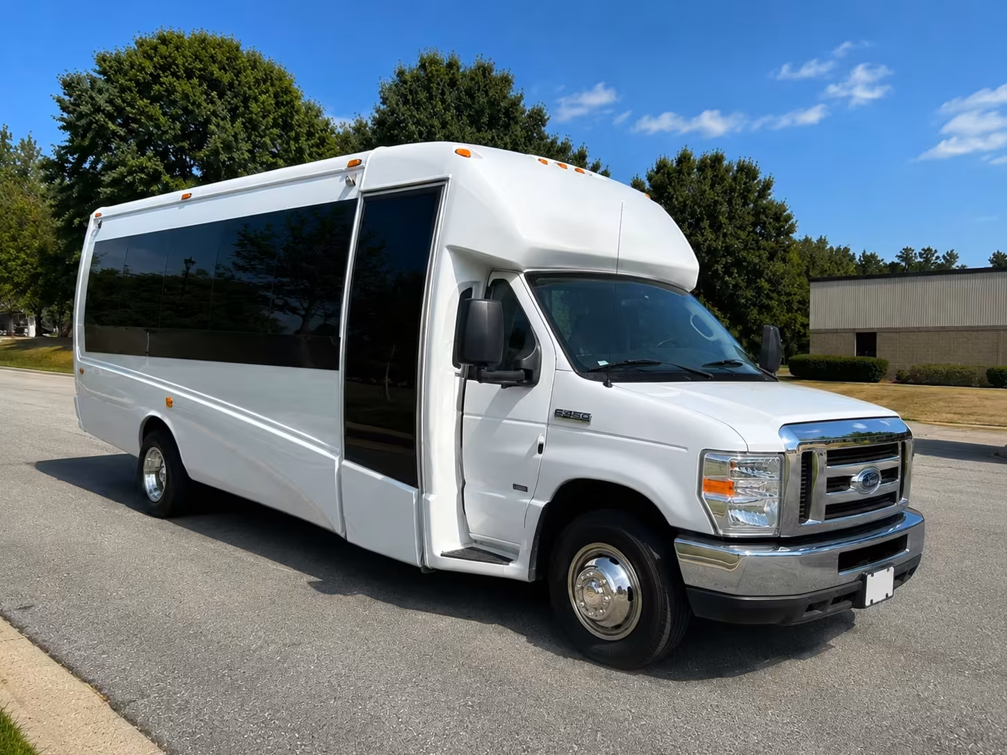 18 passenger minibus