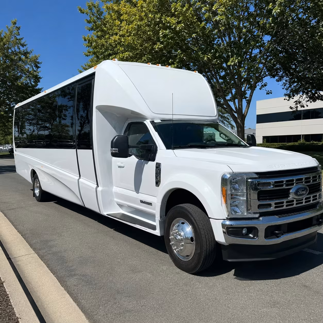 san francisco minibus rentals to the fillmore and the warfield